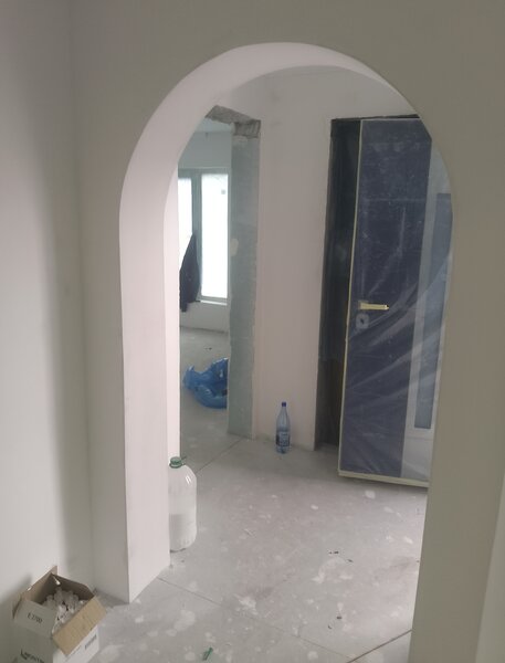 Firma constructii amenajari interioare exterioare case la rosu si la chie