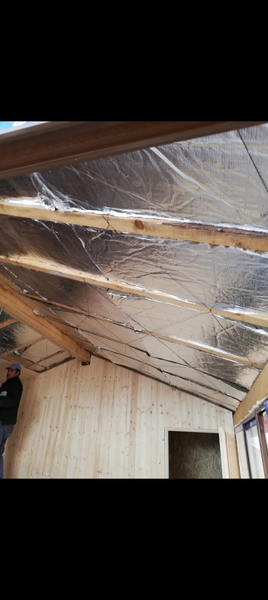 Firma constructii amenajari interioare exterioare case la rosu si la chie