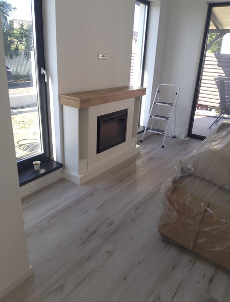 Firma constructii amenajari interioare exterioare case la rosu si la chie